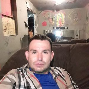 Meet your Posher, Eduardo